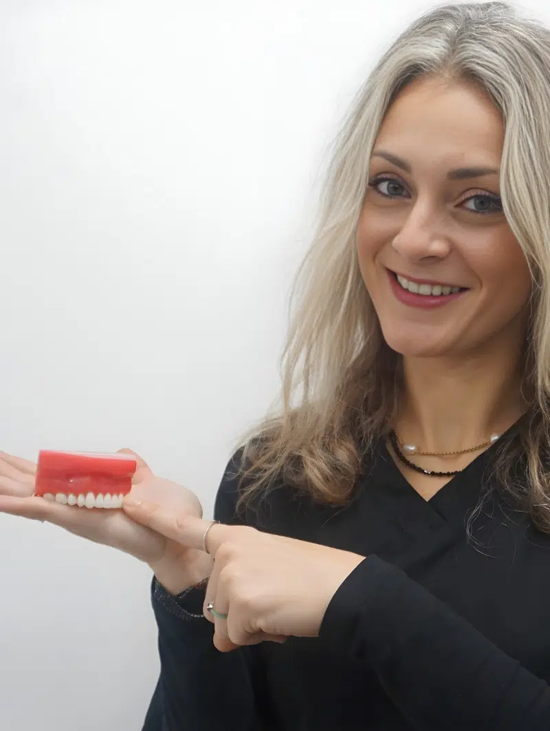 gummy smile treatment london smile cliniq