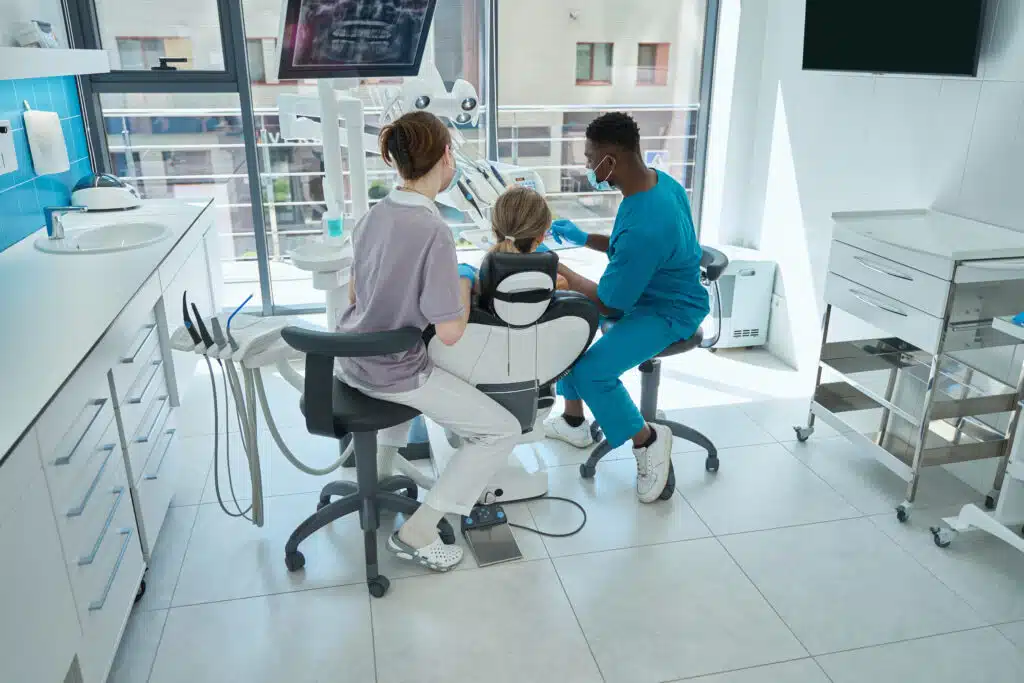 London Orthodontist Expertise at Smile Cliniq